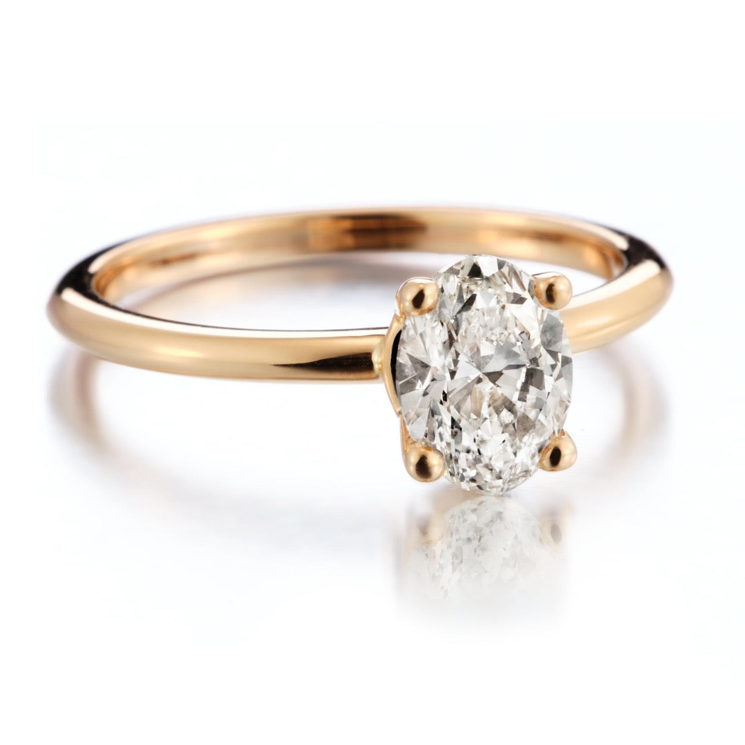 BLACK LABEL OVAL SOLITAIRE